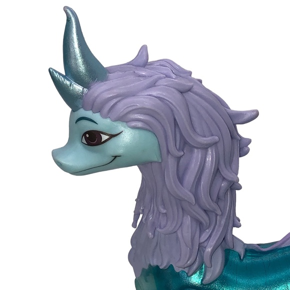 Disney’s The Last Dragon Sisu Light Up (Battery Needed) - Picture 8 of 14